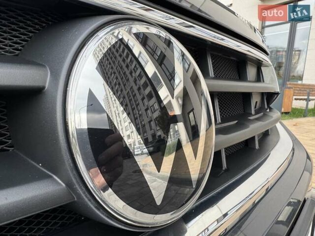 Сірий Фольксваген Тігуан, об'ємом двигуна 1.97 л та пробігом 51 тис. км за 34500 $, фото 59 на Automoto.ua