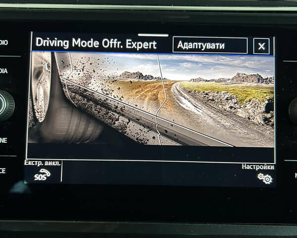 Серый Фольксваген Тигуан, объемом двигателя 2 л и пробегом 194 тыс. км за 31500 $, фото 39 на Automoto.ua