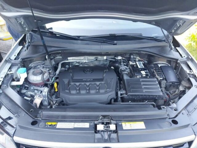 Сірий Фольксваген Тігуан, об'ємом двигуна 0 л та пробігом 58 тис. км за 13700 $, фото 13 на Automoto.ua