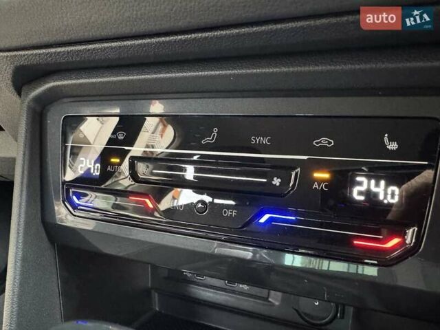 Серый Фольксваген Тигуан, объемом двигателя 1.97 л и пробегом 51 тыс. км за 34500 $, фото 28 на Automoto.ua