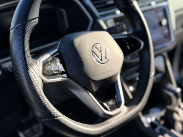 Серый Фольксваген Тигуан, объемом двигателя 2 л и пробегом 52 тыс. км за 36999 $, фото 20 на Automoto.ua