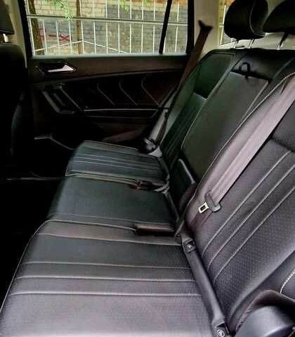 Серый Фольксваген Тигуан, объемом двигателя 2 л и пробегом 43 тыс. км за 13800 $, фото 20 на Automoto.ua