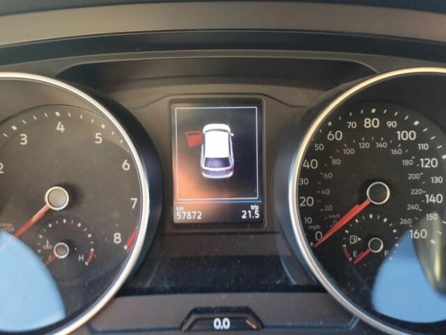 Сірий Фольксваген Тігуан, об'ємом двигуна 0 л та пробігом 58 тис. км за 13700 $, фото 6 на Automoto.ua