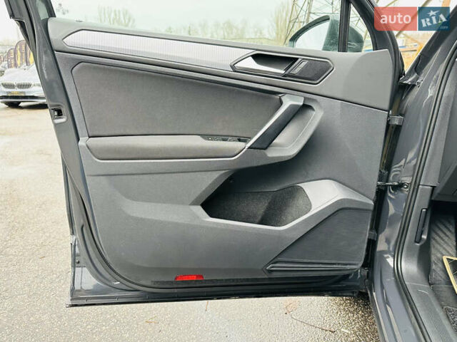 Серый Фольксваген Тигуан, объемом двигателя 1.97 л и пробегом 150 тыс. км за 26300 $, фото 14 на Automoto.ua