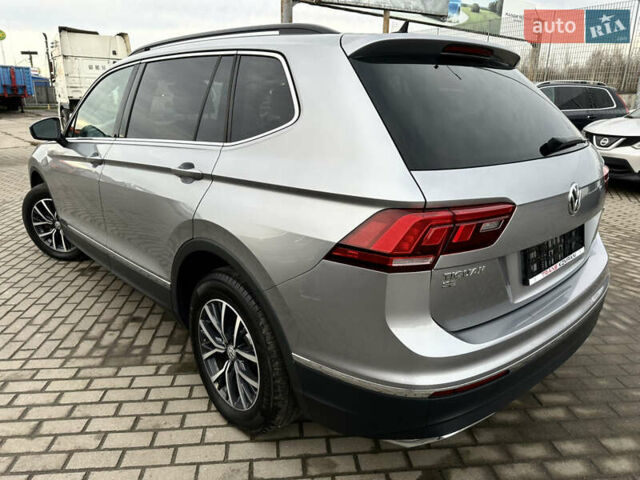 Серый Фольксваген Тигуан, объемом двигателя 2 л и пробегом 124 тыс. км за 16999 $, фото 8 на Automoto.ua