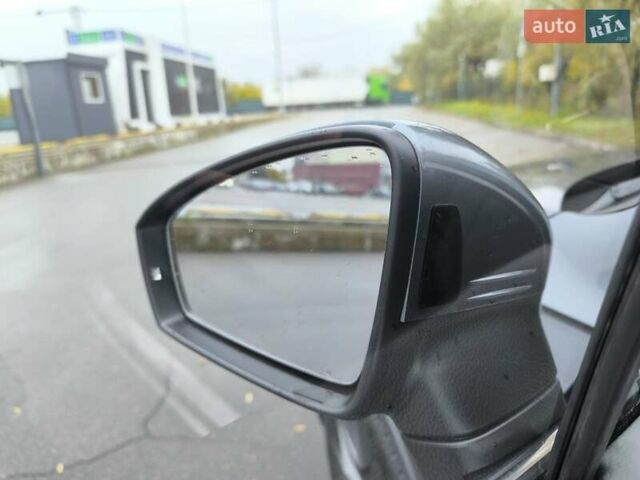 Сірий Фольксваген Тігуан, об'ємом двигуна 2 л та пробігом 63 тис. км за 23400 $, фото 29 на Automoto.ua