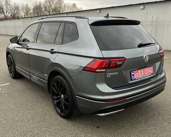 Серый Фольксваген Тигуан, объемом двигателя 1.98 л и пробегом 98 тыс. км за 24500 $, фото 20 на Automoto.ua