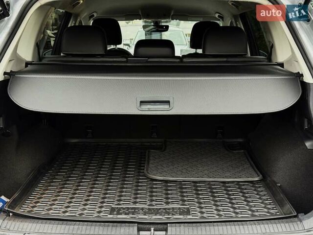 Серый Фольксваген Тигуан, объемом двигателя 1.98 л и пробегом 100 тыс. км за 23900 $, фото 23 на Automoto.ua