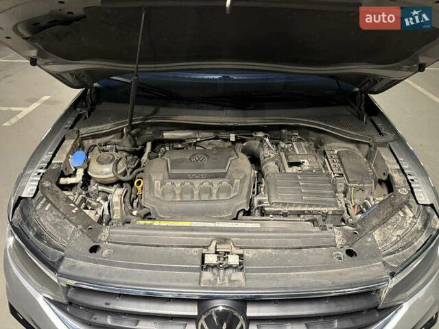 Серый Фольксваген Тигуан, объемом двигателя 1.98 л и пробегом 104 тыс. км за 25200 $, фото 9 на Automoto.ua
