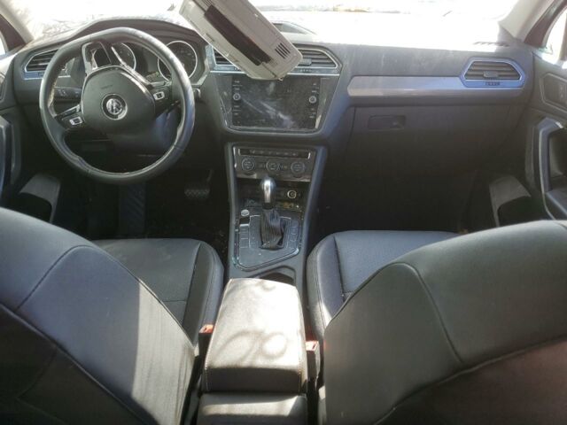 Серый Фольксваген Тигуан, объемом двигателя 2 л и пробегом 160 тыс. км за 6000 $, фото 7 на Automoto.ua