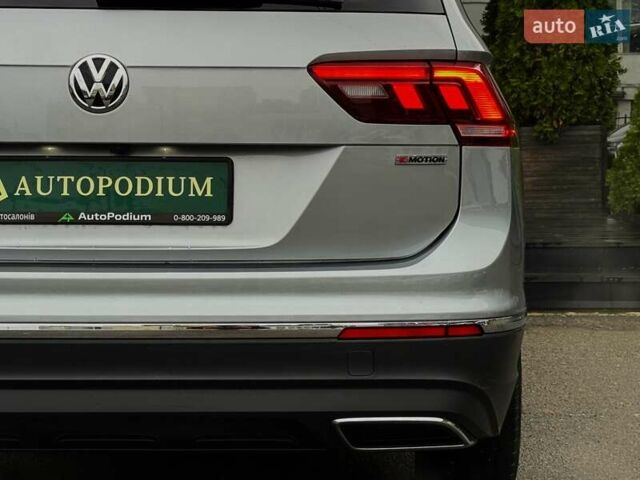 Серый Фольксваген Тигуан, объемом двигателя 1.98 л и пробегом 100 тыс. км за 23900 $, фото 22 на Automoto.ua