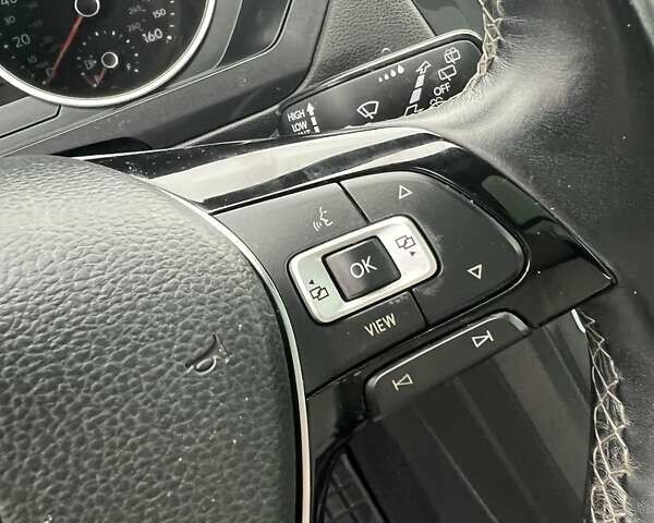 Серый Фольксваген Тигуан, объемом двигателя 1.98 л и пробегом 98 тыс. км за 24500 $, фото 47 на Automoto.ua