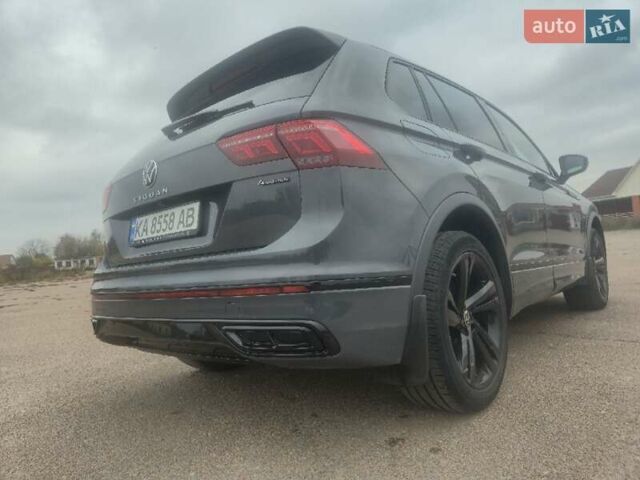 Серый Фольксваген Тигуан, объемом двигателя 2 л и пробегом 117 тыс. км за 34900 $, фото 13 на Automoto.ua