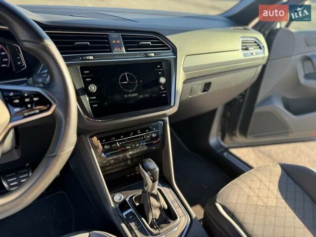 Серый Фольксваген Тигуан, объемом двигателя 1.98 л и пробегом 52 тыс. км за 36999 $, фото 13 на Automoto.ua