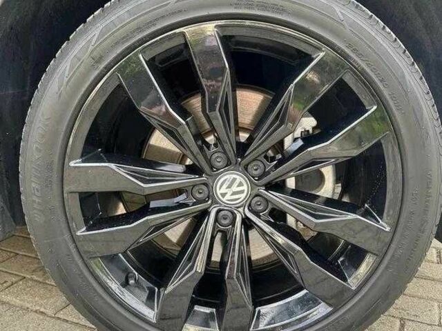 Серый Фольксваген Тигуан, объемом двигателя 2 л и пробегом 83 тыс. км за 15000 $, фото 6 на Automoto.ua