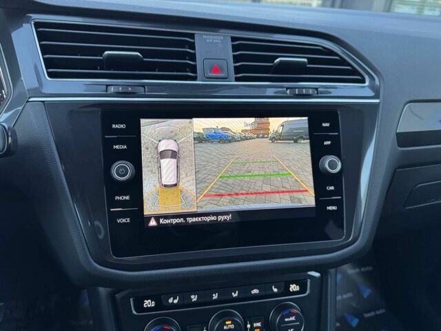 Серый Фольксваген Тигуан, объемом двигателя 2 л и пробегом 172 тыс. км за 33700 $, фото 21 на Automoto.ua