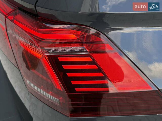 Серый Фольксваген Тигуан, объемом двигателя 2 л и пробегом 176 тыс. км за 27950 $, фото 36 на Automoto.ua