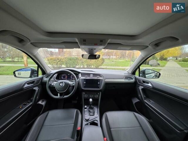 Серый Фольксваген Тигуан, объемом двигателя 1.98 л и пробегом 92 тыс. км за 24500 $, фото 47 на Automoto.ua