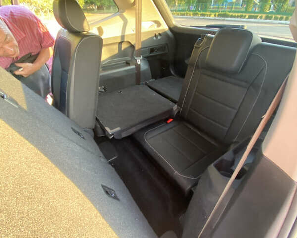 Серый Фольксваген Тигуан, объемом двигателя 1.98 л и пробегом 119 тыс. км за 21500 $, фото 11 на Automoto.ua