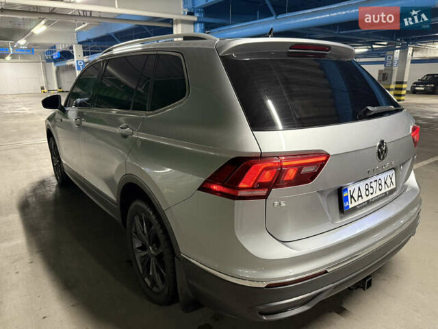 Серый Фольксваген Тигуан, объемом двигателя 1.98 л и пробегом 104 тыс. км за 25200 $, фото 5 на Automoto.ua
