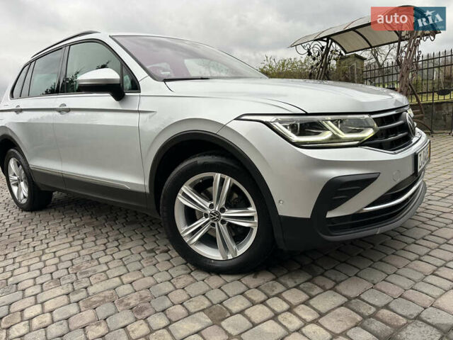 Сірий Фольксваген Тігуан, об'ємом двигуна 1.97 л та пробігом 160 тис. км за 28650 $, фото 29 на Automoto.ua