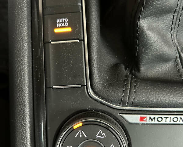 Серый Фольксваген Тигуан, объемом двигателя 2 л и пробегом 194 тыс. км за 31500 $, фото 72 на Automoto.ua