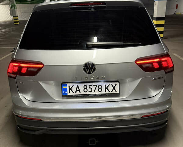 Серый Фольксваген Тигуан, объемом двигателя 1.98 л и пробегом 104 тыс. км за 25200 $, фото 6 на Automoto.ua