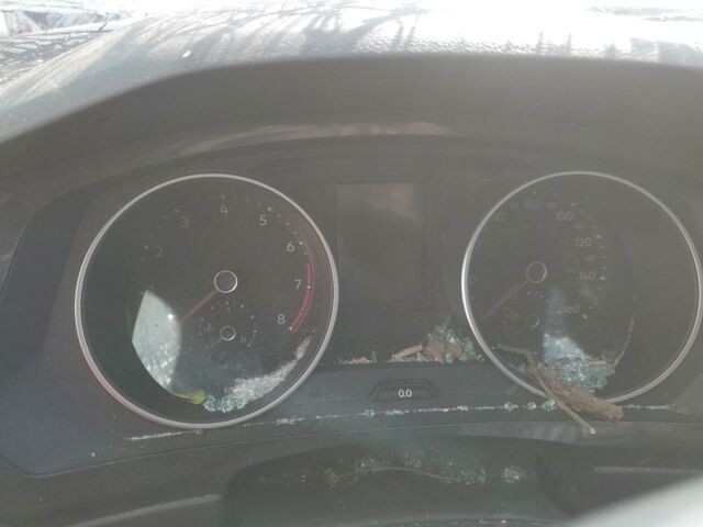 Серый Фольксваген Тигуан, объемом двигателя 2 л и пробегом 160 тыс. км за 6000 $, фото 8 на Automoto.ua