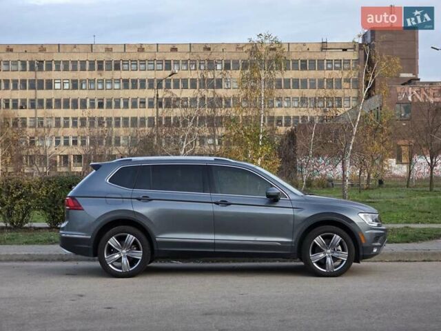 Серый Фольксваген Тигуан, объемом двигателя 1.98 л и пробегом 92 тыс. км за 24500 $, фото 8 на Automoto.ua