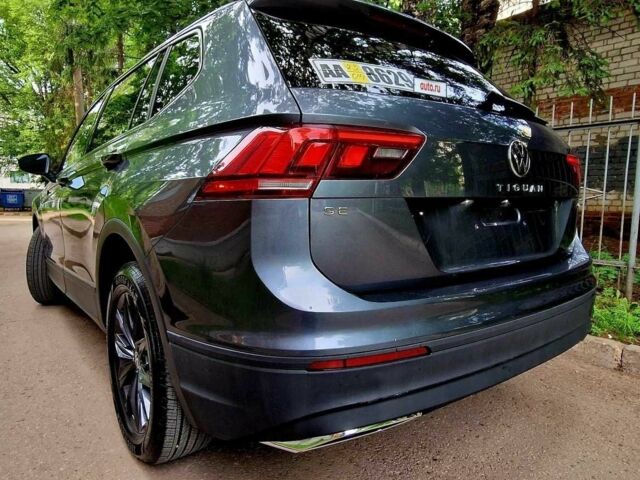 Серый Фольксваген Тигуан, объемом двигателя 2 л и пробегом 43 тыс. км за 13800 $, фото 6 на Automoto.ua