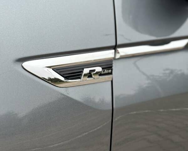 Серый Фольксваген Тигуан, объемом двигателя 2 л и пробегом 67 тыс. км за 25999 $, фото 10 на Automoto.ua