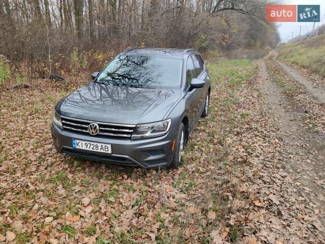 Серый Фольксваген Тигуан, объемом двигателя 1.98 л и пробегом 76 тыс. км за 19200 $, фото 4 на Automoto.ua