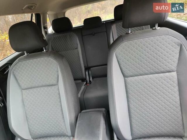 Серый Фольксваген Тигуан, объемом двигателя 1.98 л и пробегом 76 тыс. км за 19200 $, фото 12 на Automoto.ua