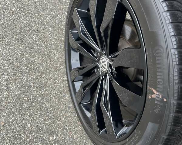 Серый Фольксваген Тигуан, объемом двигателя 1.98 л и пробегом 98 тыс. км за 24500 $, фото 28 на Automoto.ua