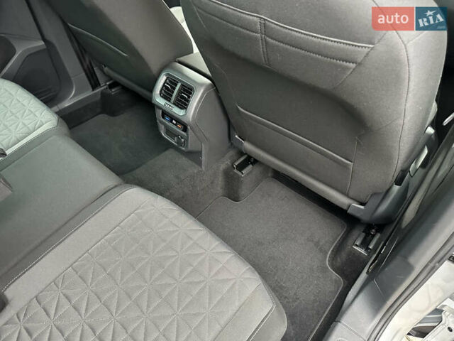 Сірий Фольксваген Тігуан, об'ємом двигуна 1.97 л та пробігом 160 тис. км за 28650 $, фото 74 на Automoto.ua