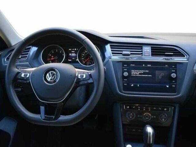 Серый Фольксваген Тигуан, объемом двигателя 2 л и пробегом 45 тыс. км за 9000 $, фото 10 на Automoto.ua