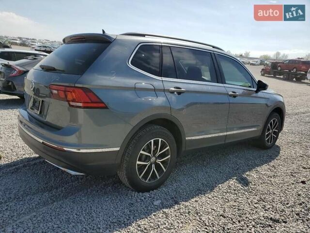 Серый Фольксваген Тигуан, объемом двигателя 1.98 л и пробегом 85 тыс. км за 4000 $, фото 2 на Automoto.ua