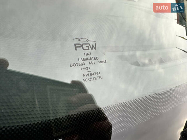 Серый Фольксваген Тигуан, объемом двигателя 2 л и пробегом 124 тыс. км за 16999 $, фото 24 на Automoto.ua