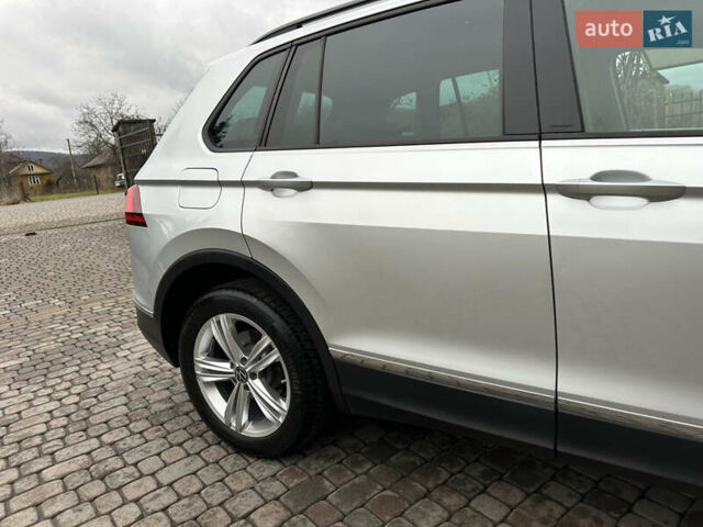 Сірий Фольксваген Тігуан, об'ємом двигуна 1.97 л та пробігом 160 тис. км за 28650 $, фото 32 на Automoto.ua