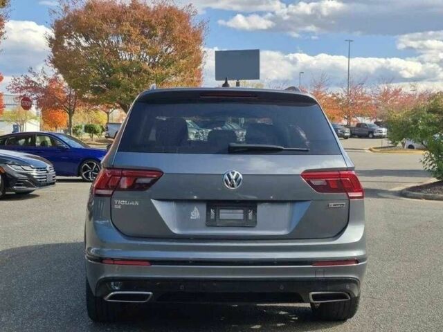 Серый Фольксваген Тигуан, объемом двигателя 2 л и пробегом 96 тыс. км за 13300 $, фото 6 на Automoto.ua