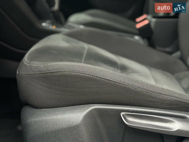 Сірий Фольксваген Тігуан, об'ємом двигуна 2 л та пробігом 204 тис. км за 34499 $, фото 10 на Automoto.ua