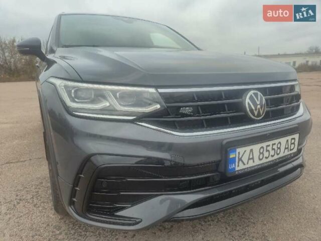 Серый Фольксваген Тигуан, объемом двигателя 2 л и пробегом 117 тыс. км за 34900 $, фото 17 на Automoto.ua