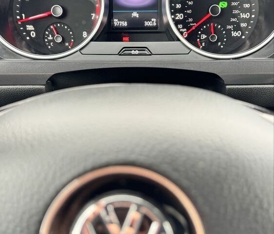 Сірий Фольксваген Тігуан, об'ємом двигуна 2 л та пробігом 97 тис. км за 19900 $, фото 12 на Automoto.ua