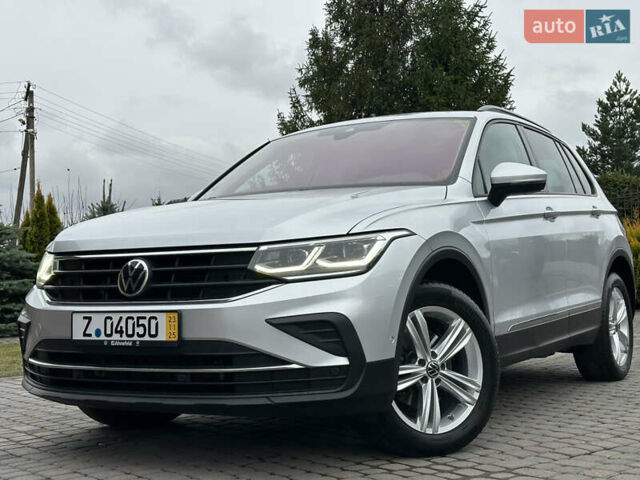 Сірий Фольксваген Тігуан, об'ємом двигуна 1.97 л та пробігом 160 тис. км за 28650 $, фото 4 на Automoto.ua
