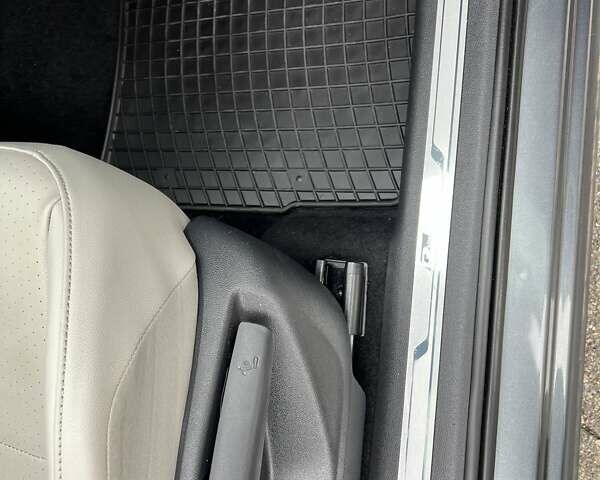 Серый Фольксваген Тигуан, объемом двигателя 1.98 л и пробегом 98 тыс. км за 24500 $, фото 61 на Automoto.ua