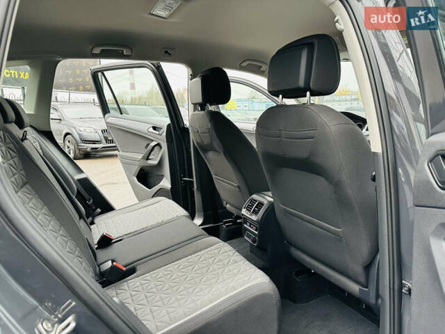 Серый Фольксваген Тигуан, объемом двигателя 1.97 л и пробегом 150 тыс. км за 26300 $, фото 17 на Automoto.ua