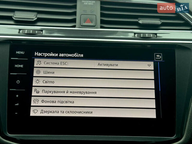 Сірий Фольксваген Тігуан, об'ємом двигуна 2 л та пробігом 204 тис. км за 34499 $, фото 41 на Automoto.ua
