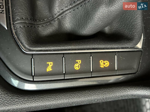 Серый Фольксваген Тигуан, объемом двигателя 2 л и пробегом 194 тыс. км за 31500 $, фото 73 на Automoto.ua