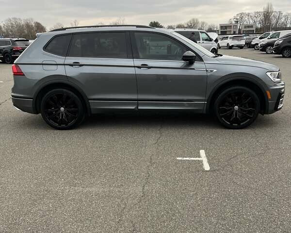 Серый Фольксваген Тигуан, объемом двигателя 1.98 л и пробегом 98 тыс. км за 24500 $, фото 14 на Automoto.ua