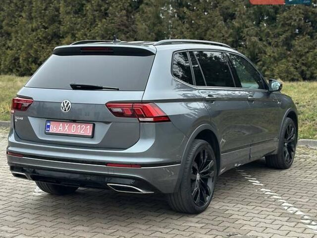 Серый Фольксваген Тигуан, объемом двигателя 2 л и пробегом 67 тыс. км за 25999 $, фото 6 на Automoto.ua